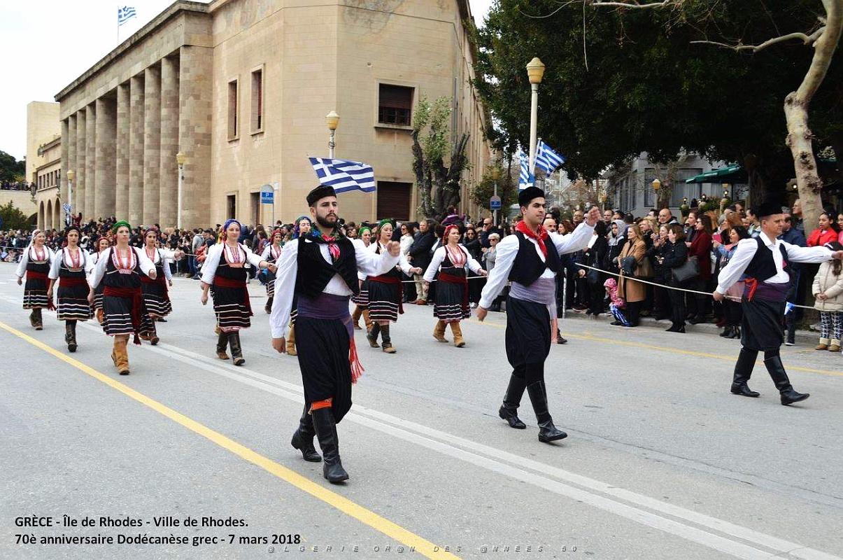 119- Rhodes- Defile Dodecanese grec.JPG